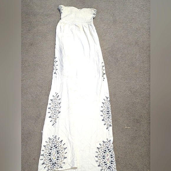 Element Bohemian Cut Out Back Maxi Dress - Picture 4 of 7